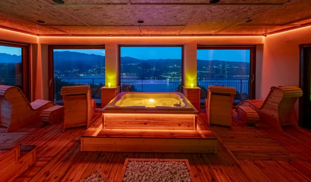 tramonto idromassaggio SPA Kairos Lago d'Orta